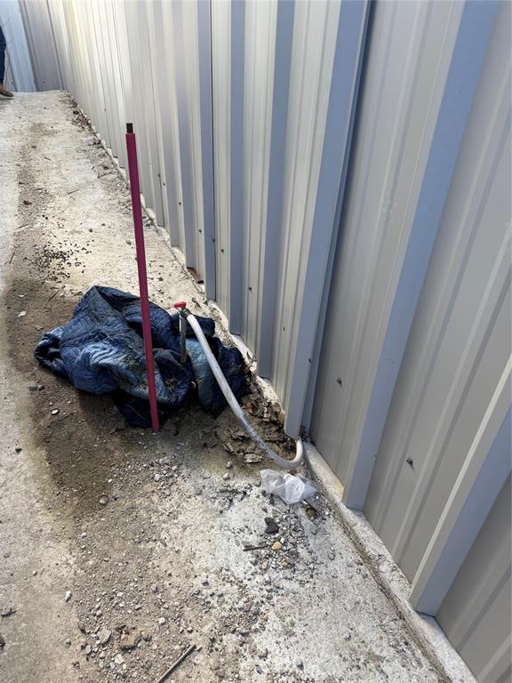 Urbandale 01 Instl Cb 5823 - Commercial Sale