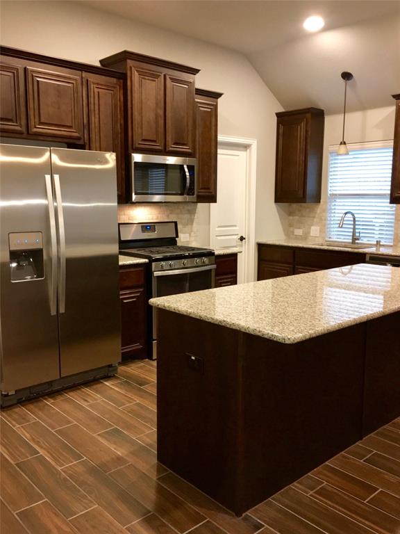 Willow Wood Ph 1 - Residential Lease