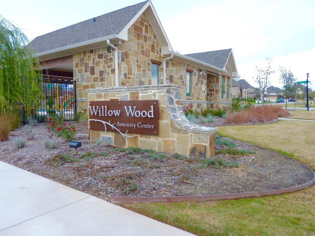 Willow Wood Ph 1 - Residential Lease
