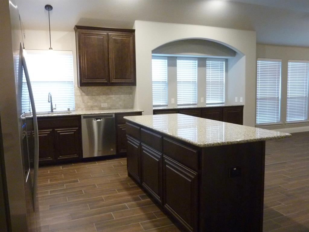 Willow Wood Ph 1 - Residential Lease