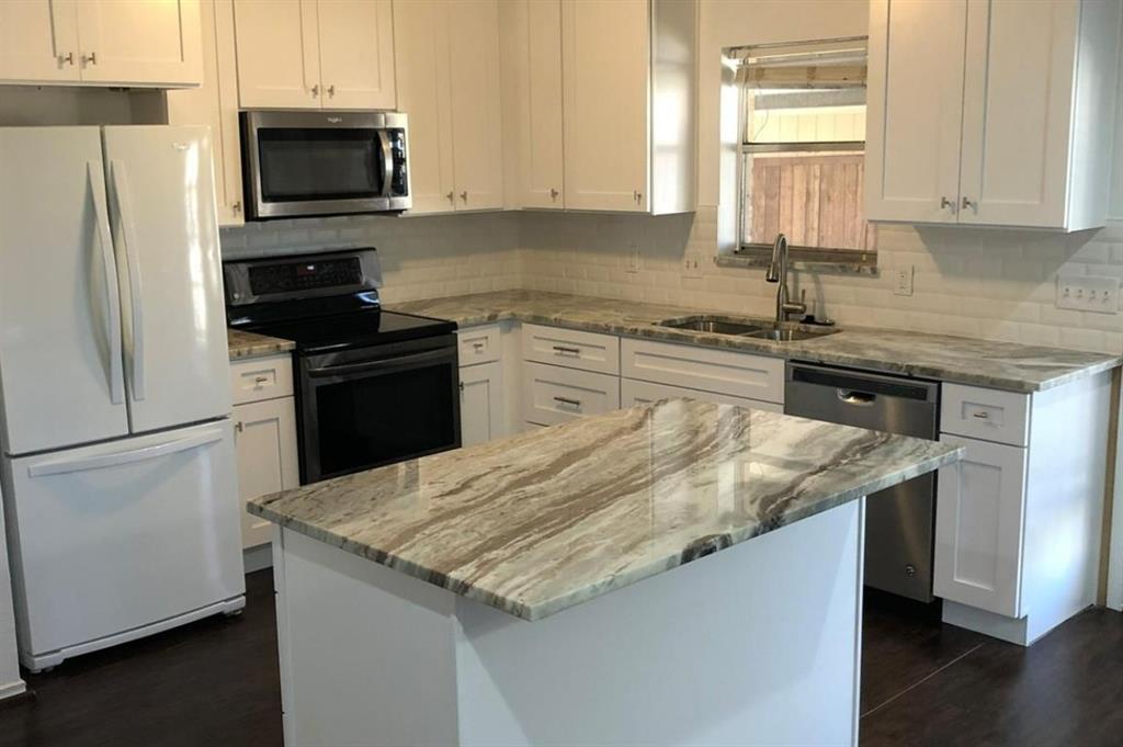 Lochwood Meadows - Residential Lease