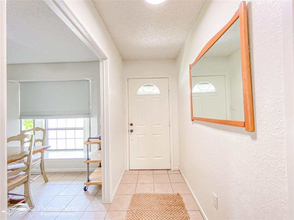 781 Kenwood Drive