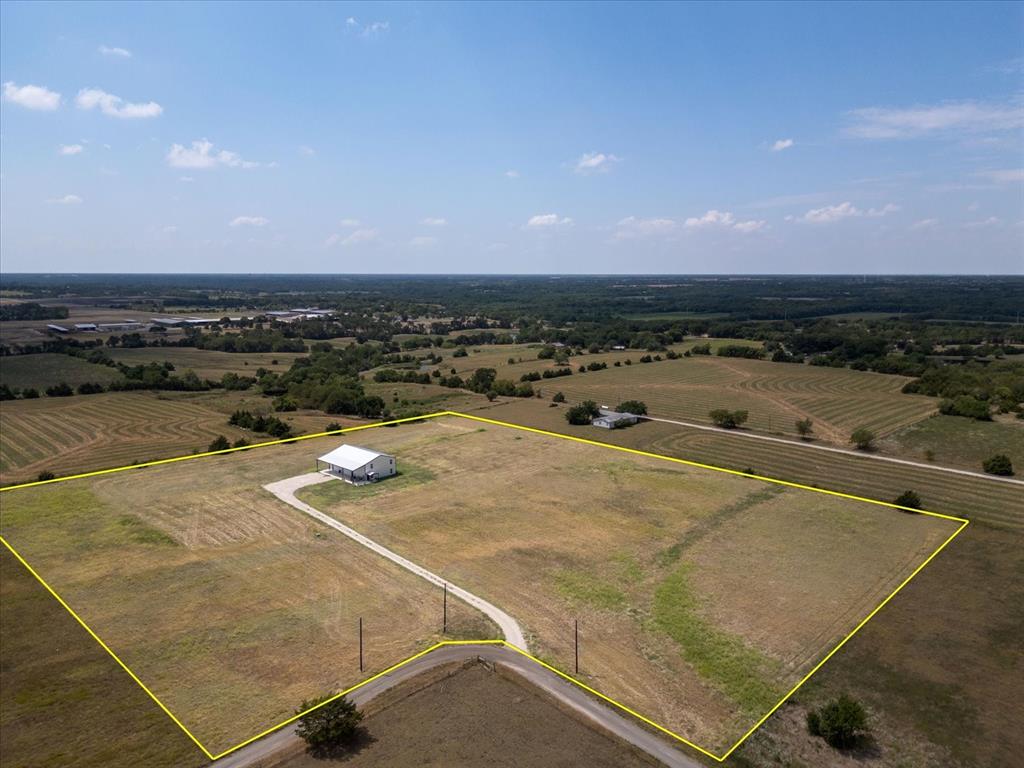 2922 Private Road 5786