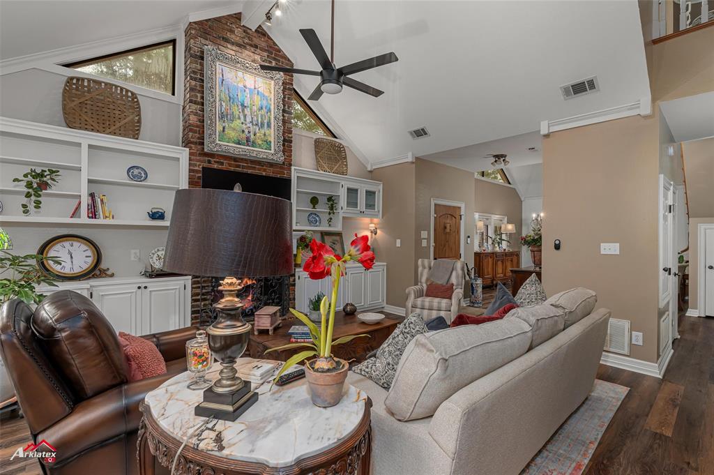 Kings River Run Twnhses - Residential