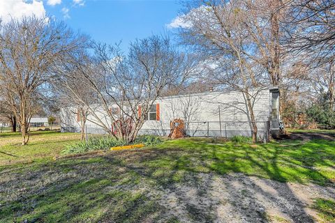 A home in Azle