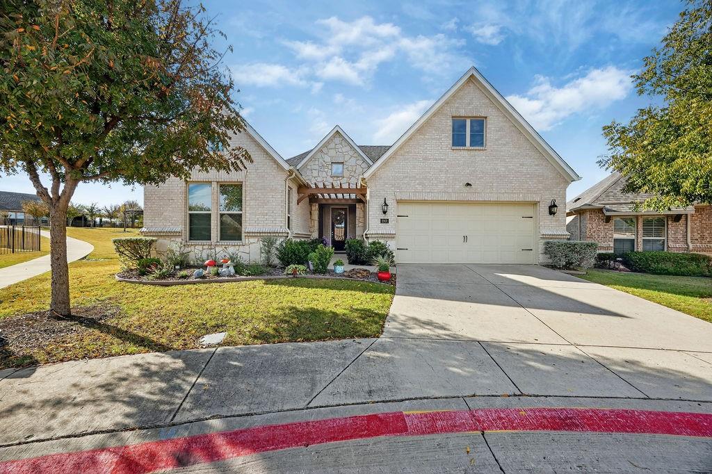 2801 Vista Azul Place 2801