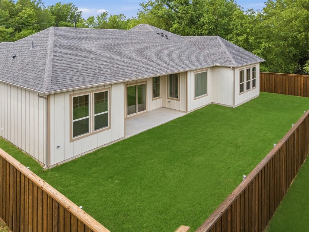 Paradise Bay - Residential