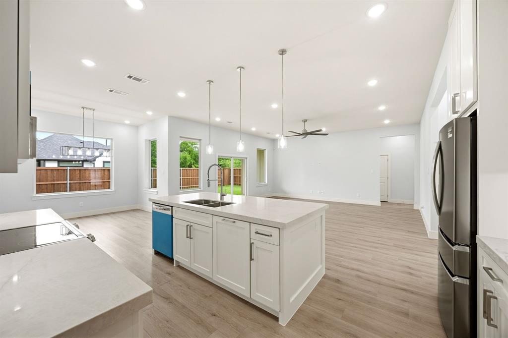 Paradise Bay - Residential