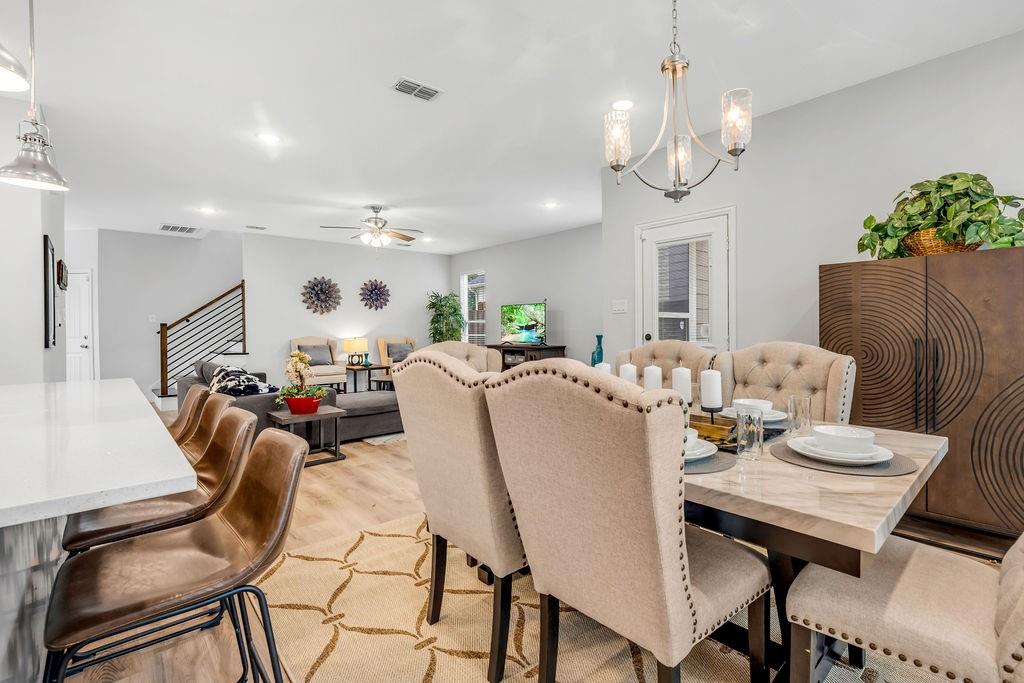 Juarez Heights - Residential Lease