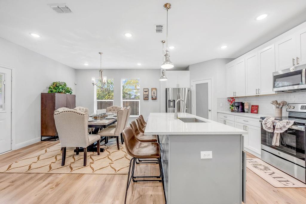 Juarez Heights - Residential Lease