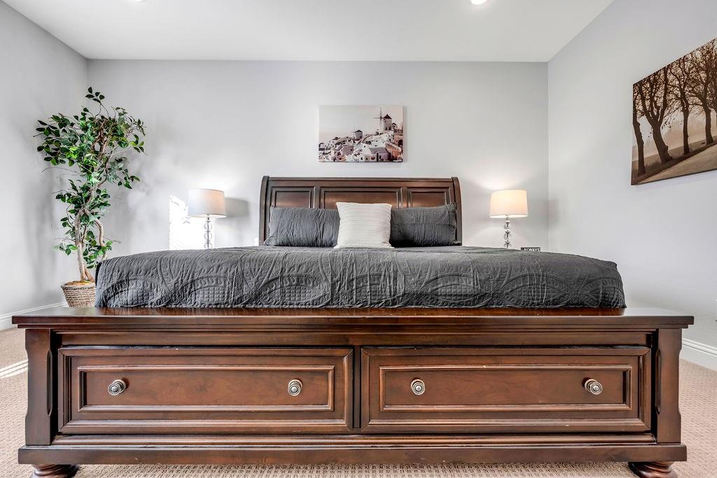 Juarez Heights - Residential Lease