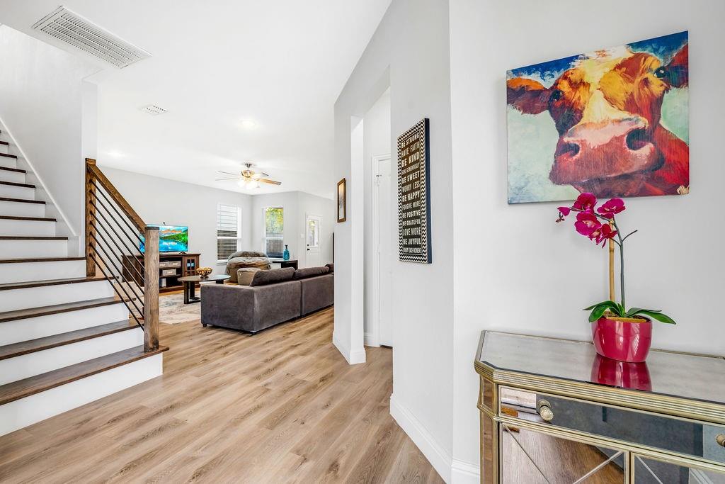 Juarez Heights - Residential Lease