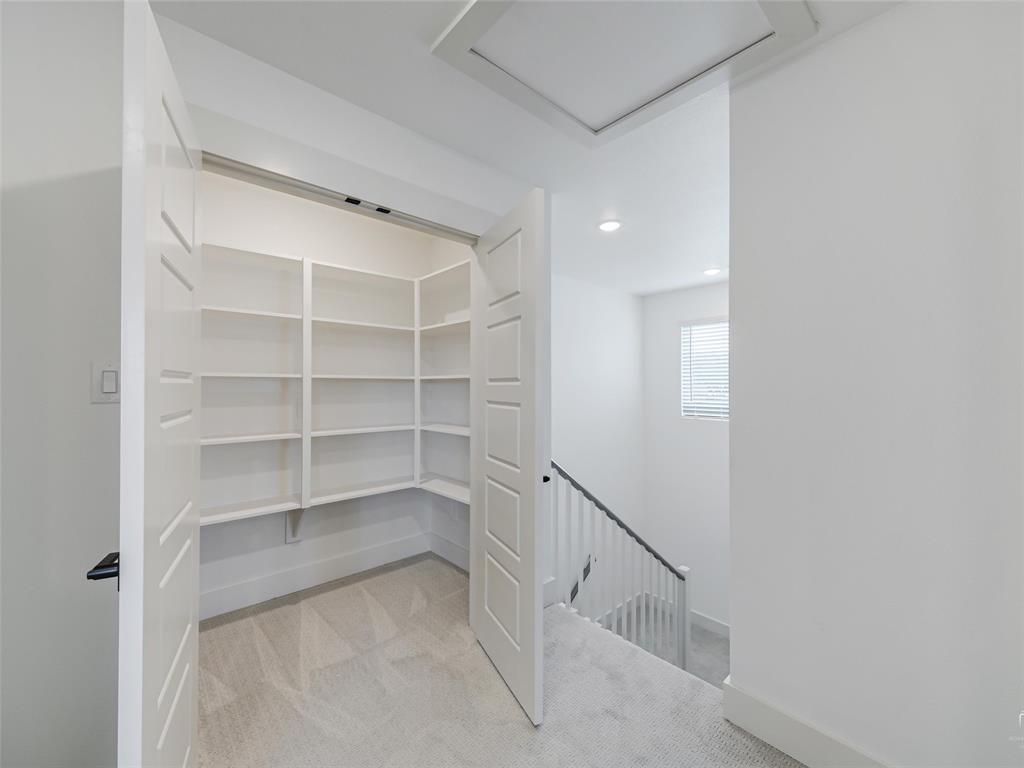 Laurel Creek - Residential