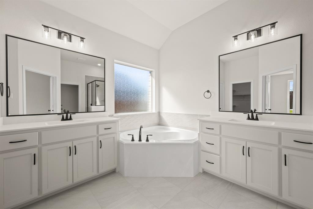 Myrtle Creek - Residential