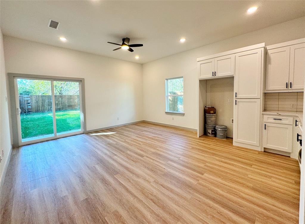 Orig Town Of Commerce - Residential Income