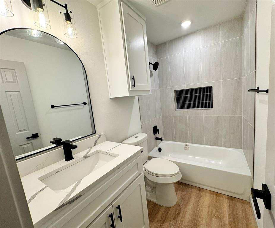 Orig Town Of Commerce - Residential Income