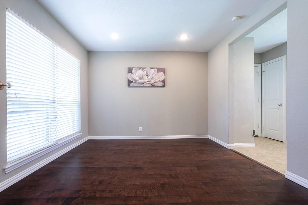 832 Greenhaven Drive