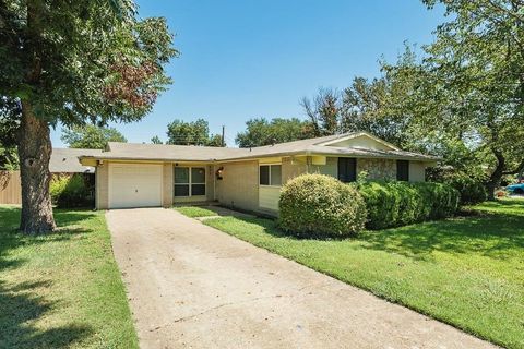 832 Greenhaven Drive Richardson TX 75080