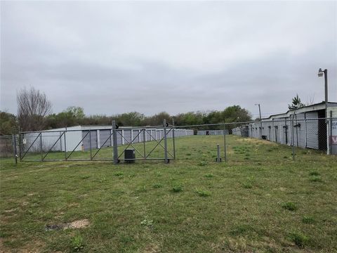 2140 fm 2946 Emory TX 75440