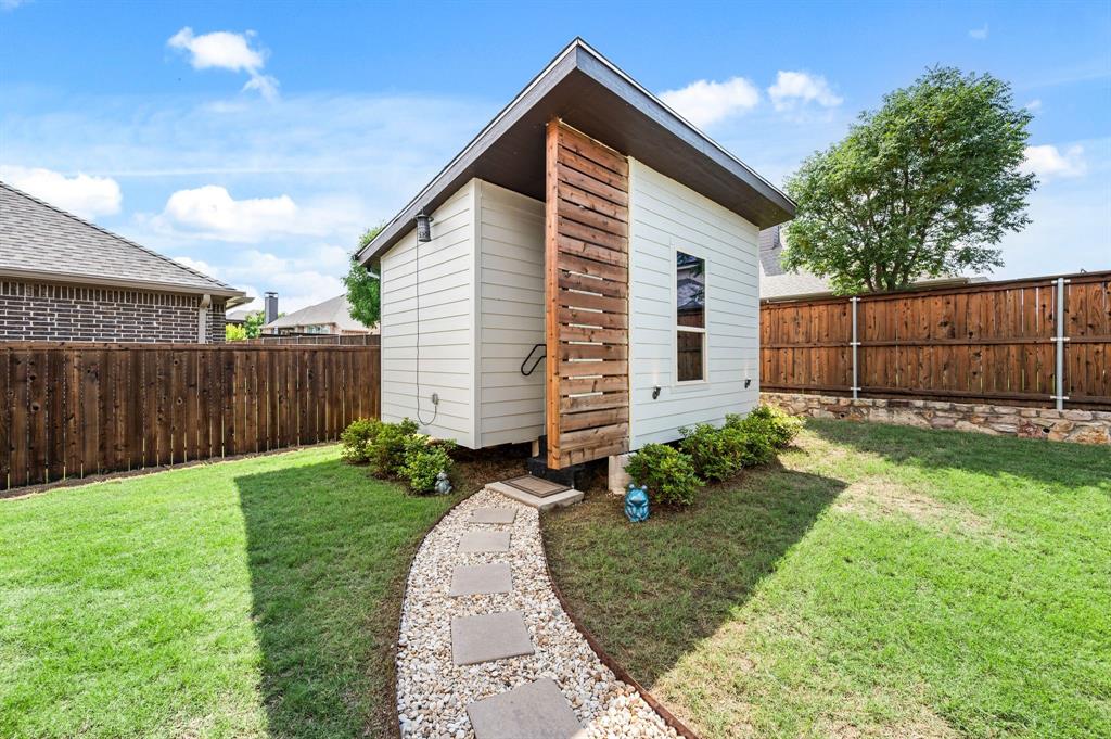 1009 Holston Hills Trail