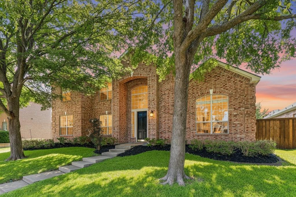8121 Skyridge Drive