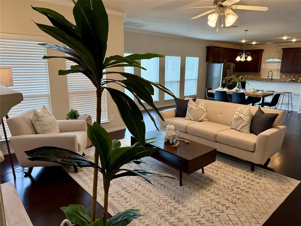 5534 Grosseto Drive