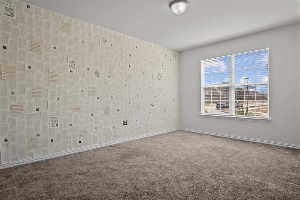 2400 Mockingbird Court