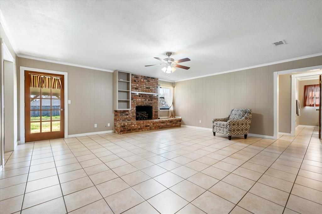 4011 Mountain Vista Drive