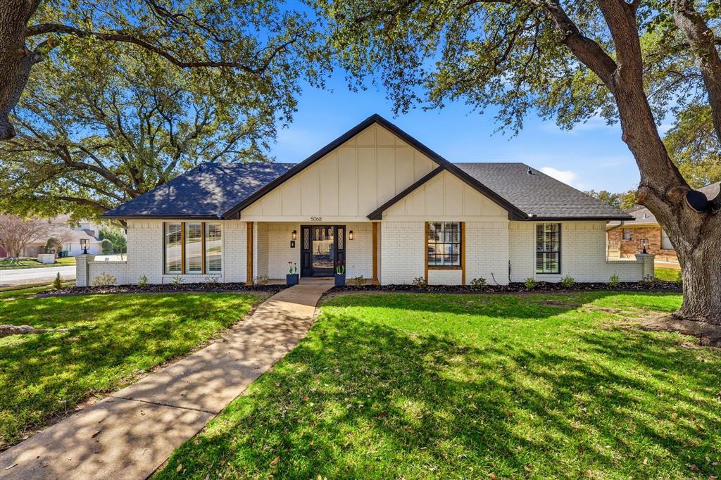 5068 Lake View Circle