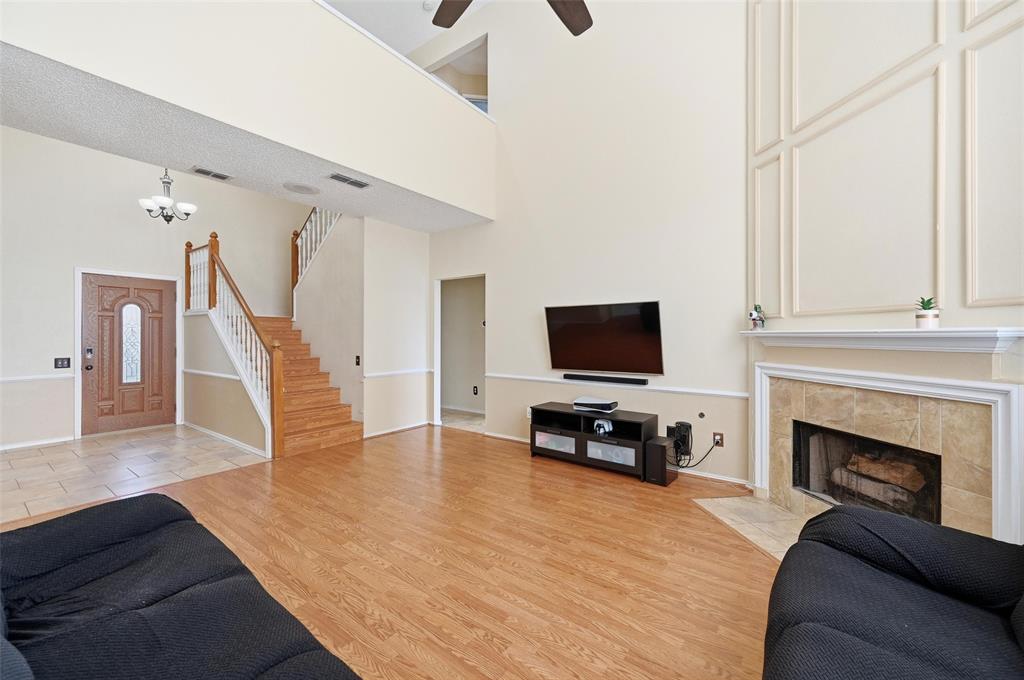 7000 Cadillac Boulevard