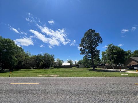 Photo of TBD Sherman, Tioga, TX 76271 (MLS # 21215284)