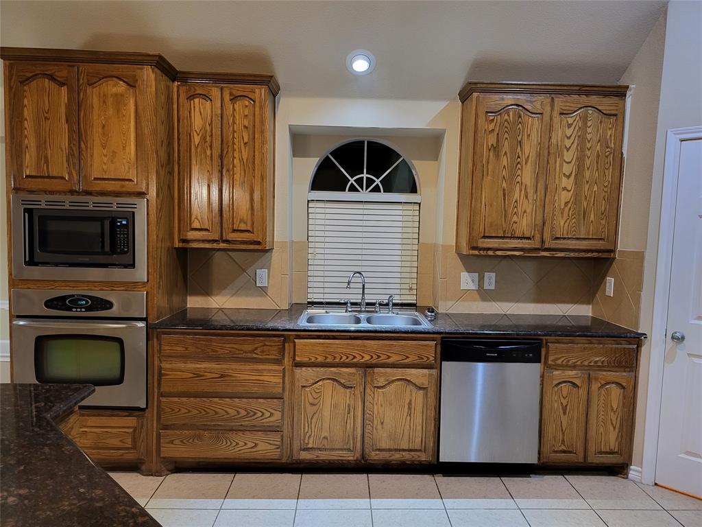 Creek Vly Add 1 - Residential Lease