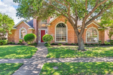 1908 Country Meadow Lane Richardson TX 75081