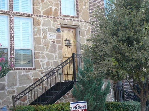 Photo of 7915 Osborn Parkway, Plano, TX 75024 (MLS # 21393291)
