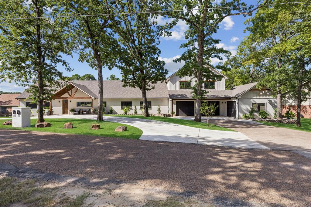 102 Shadywood Place