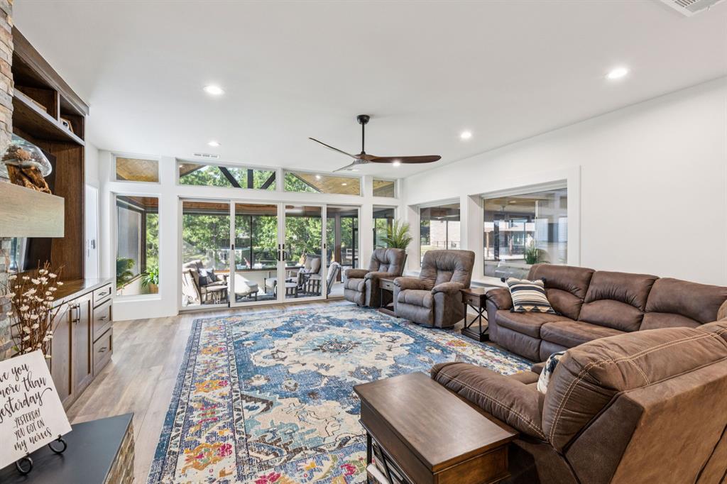 102 Shadywood Place
