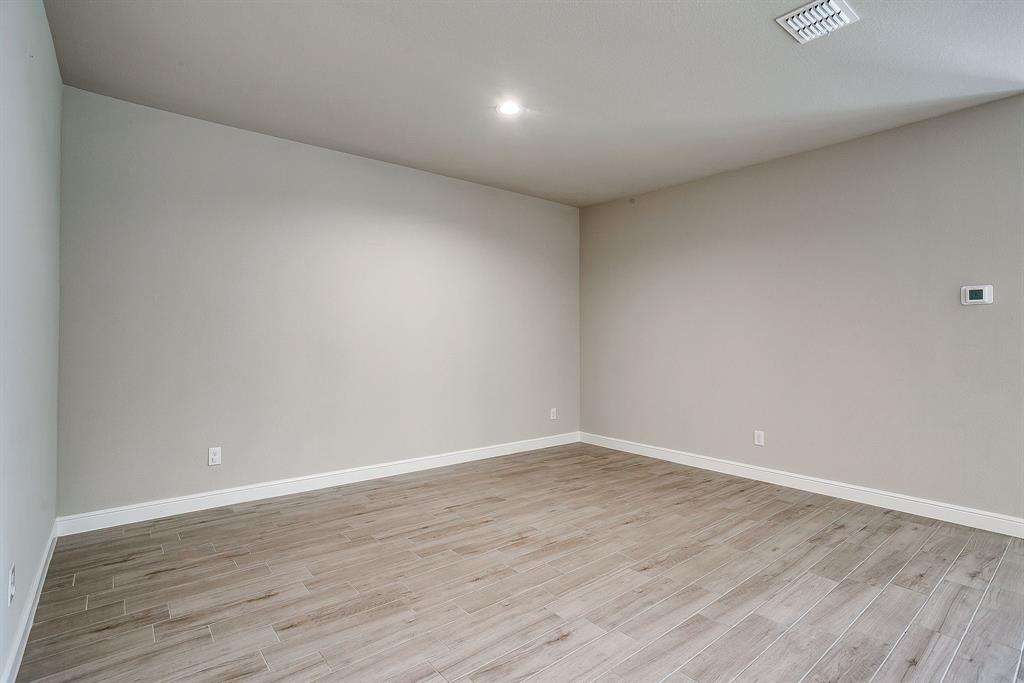 429 Valentine Court