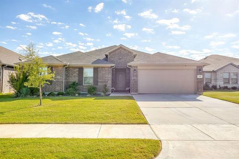 429 Valentine Court Burleson TX 76028