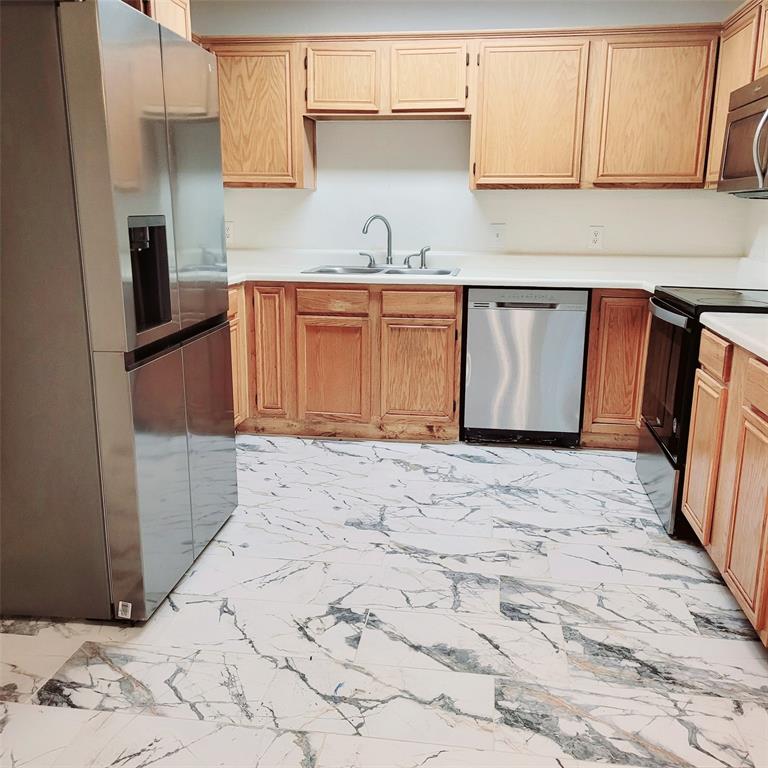 Colonial Greens South Add - Residential Lease