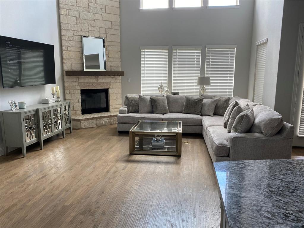 1009 Hunters Creek Drive