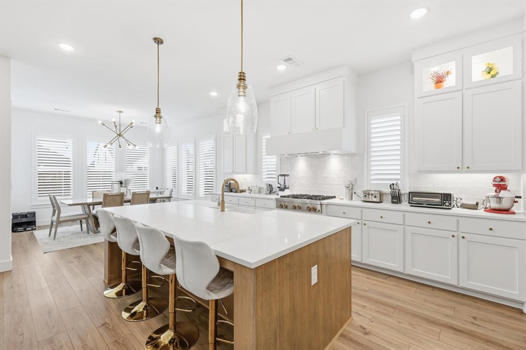 13017 Broken Log Lane