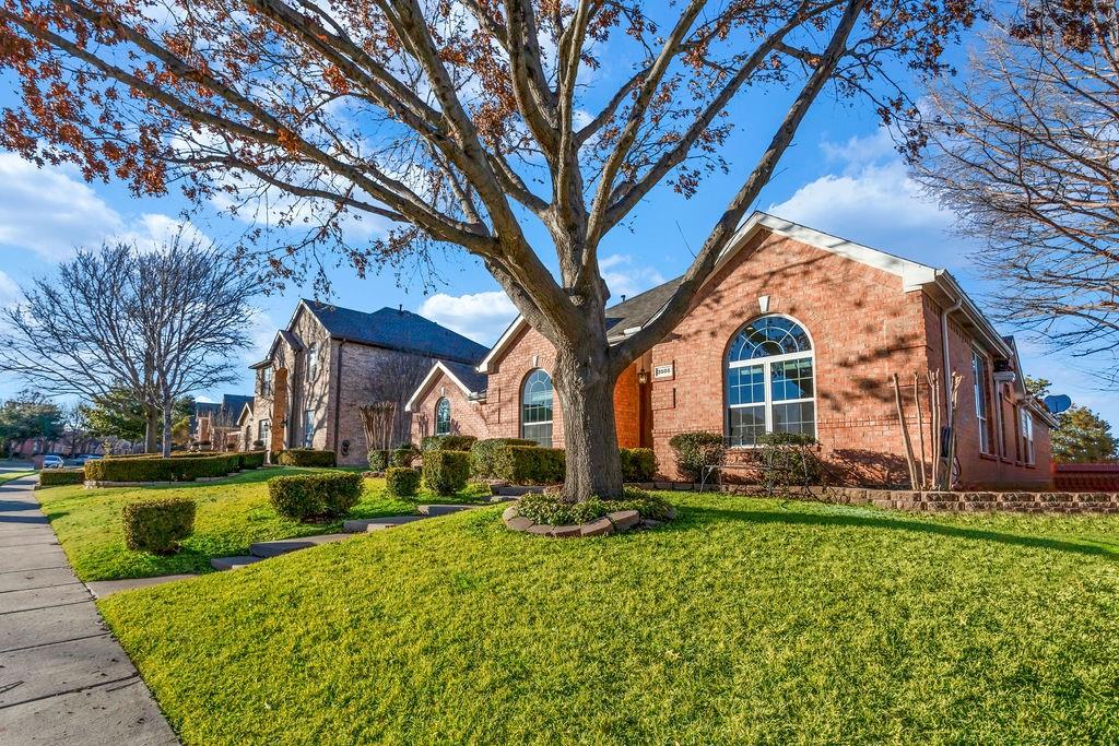 3505 Brewster Drive