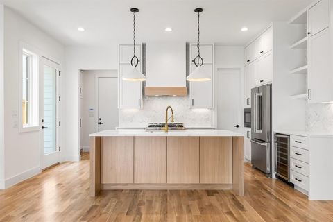 Tiny photo for 4604 Hopkins Ave, Dallas, TX 75209 (MLS # 21041494)