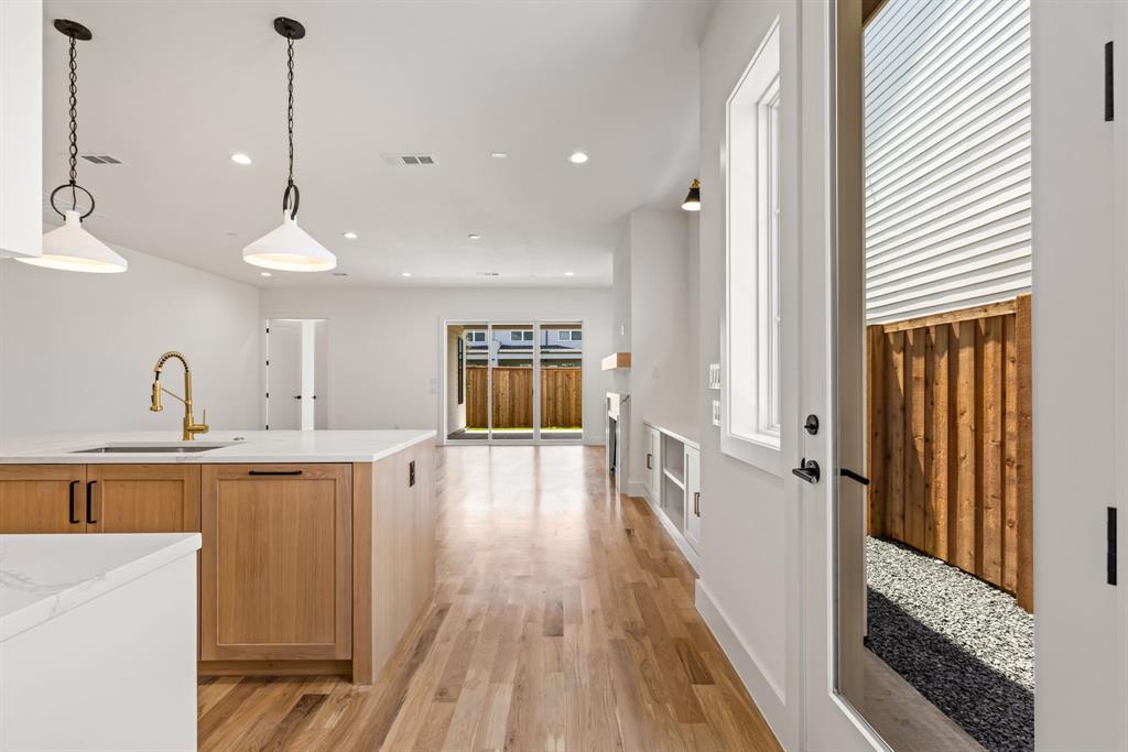 Airlawn - Residential Lease