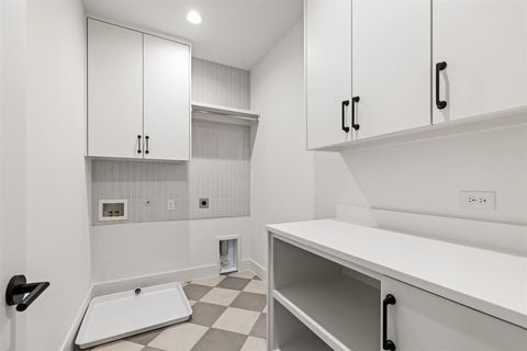 Tiny photo for 4604 Hopkins Ave, Dallas, TX 75209 (MLS # 21041494)