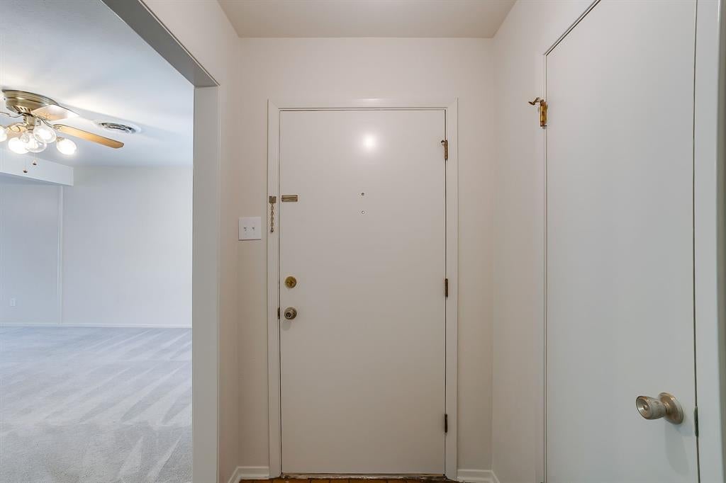 2928 Laredo Drive