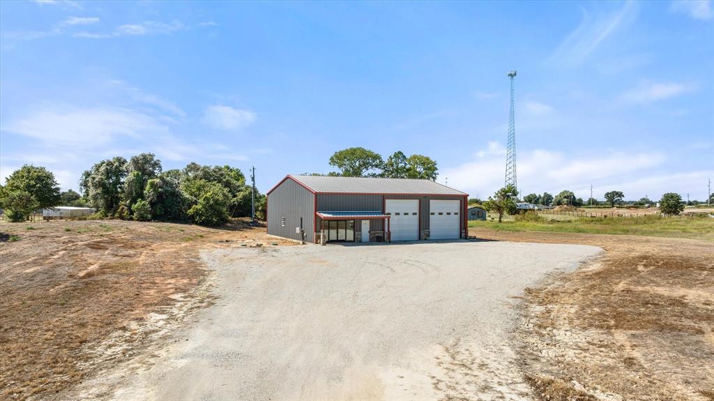 834 Riley Lane