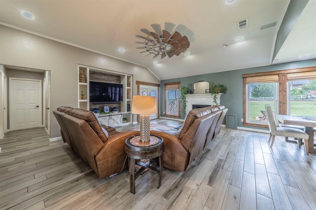 2717 Rawhide Court