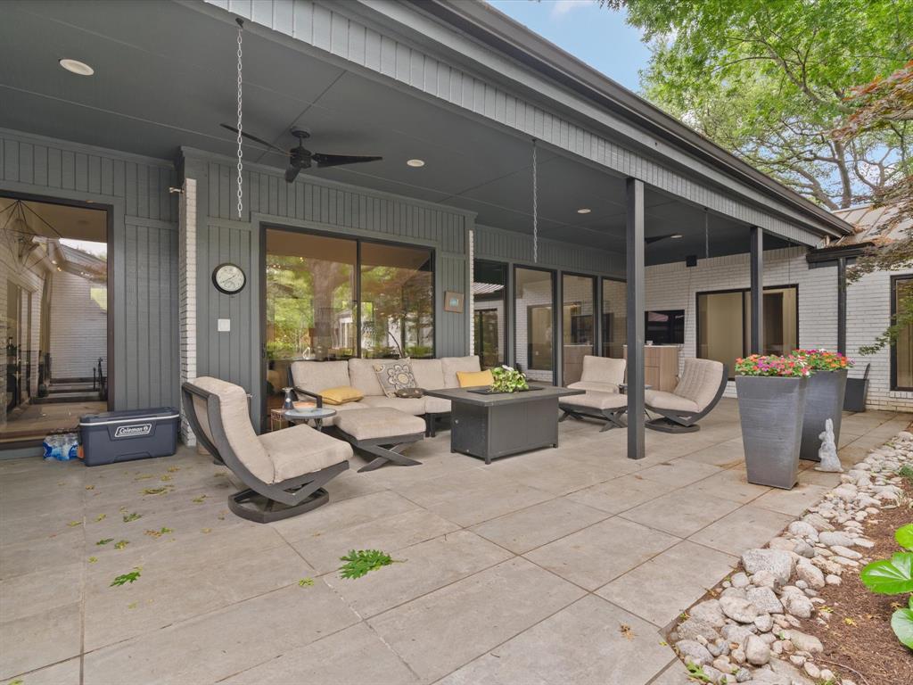 5512 Bent Tree Drive