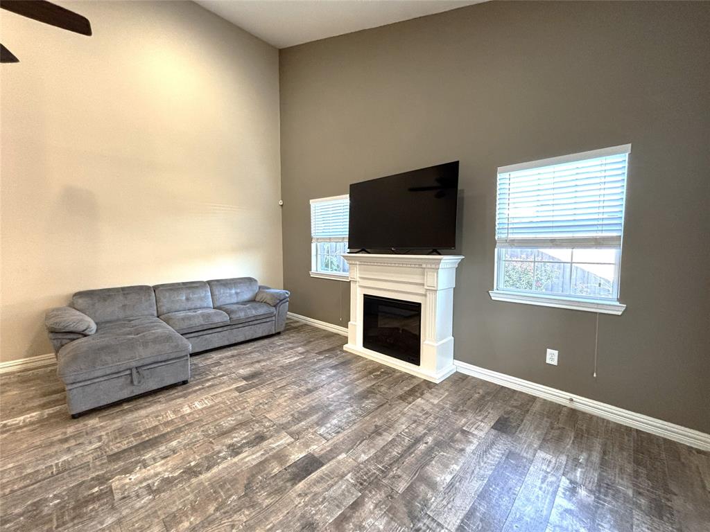 Timberleaf Lane Twnhms - Residential